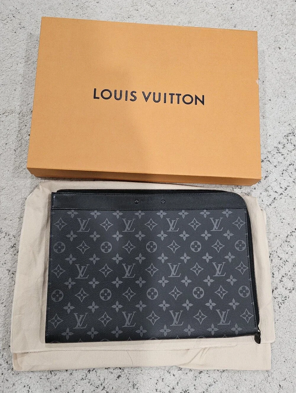 Louis Vuitton Monogram Eclipse Canvas Pochette Jour NM